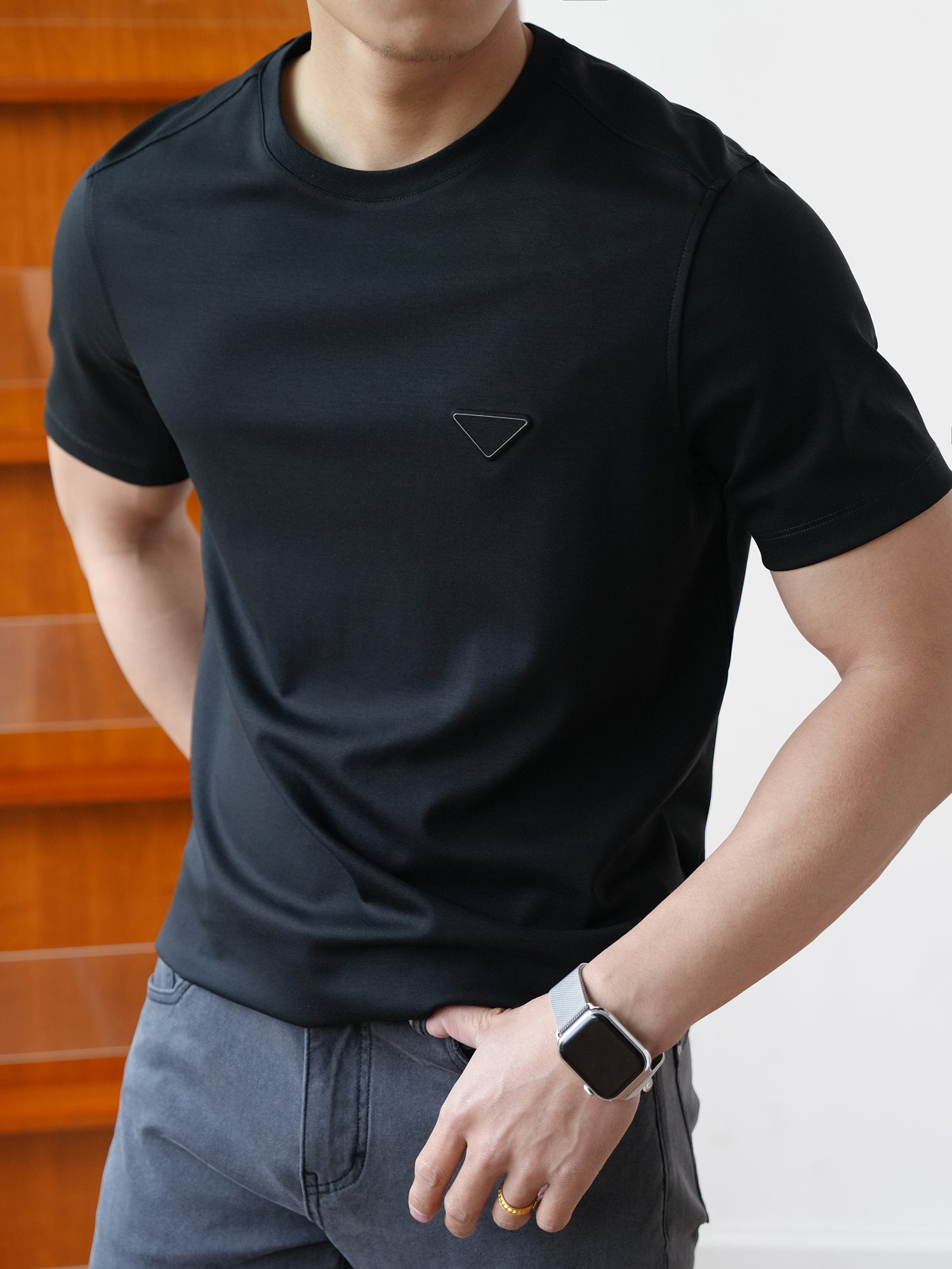 上質コットン ロゴTシャツ O4