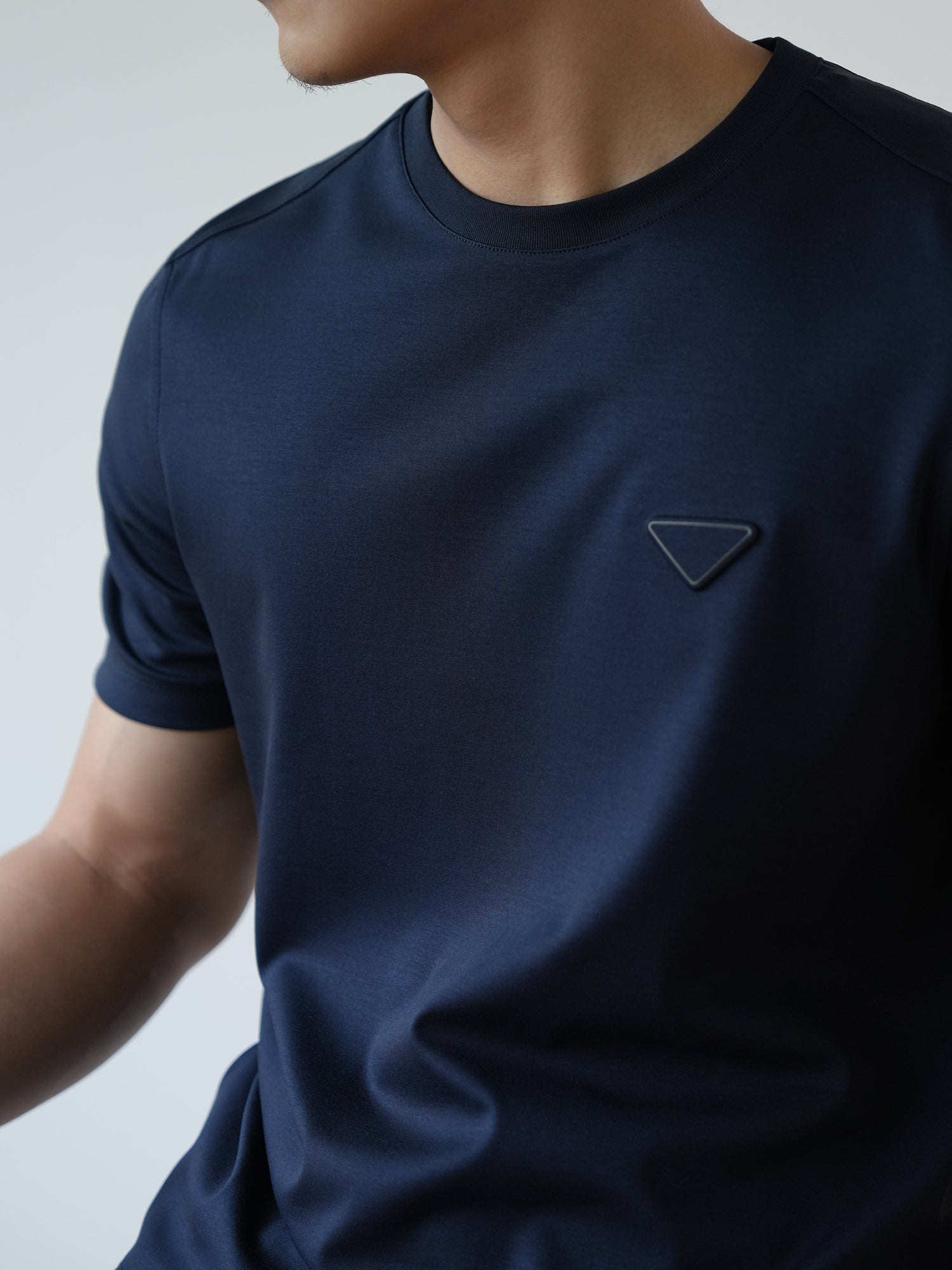 上質コットン ロゴTシャツ O4